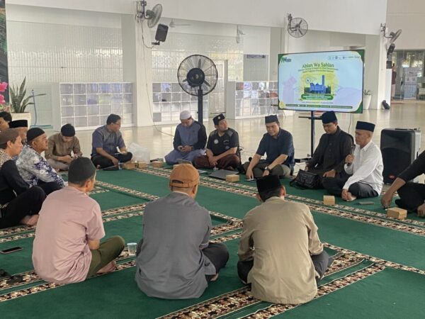 Masjid Hajjah Nuriyah Banjarbaru melakukan Tata Atur Pengelolaan dari Masjid Al Jihad Banjarmasin