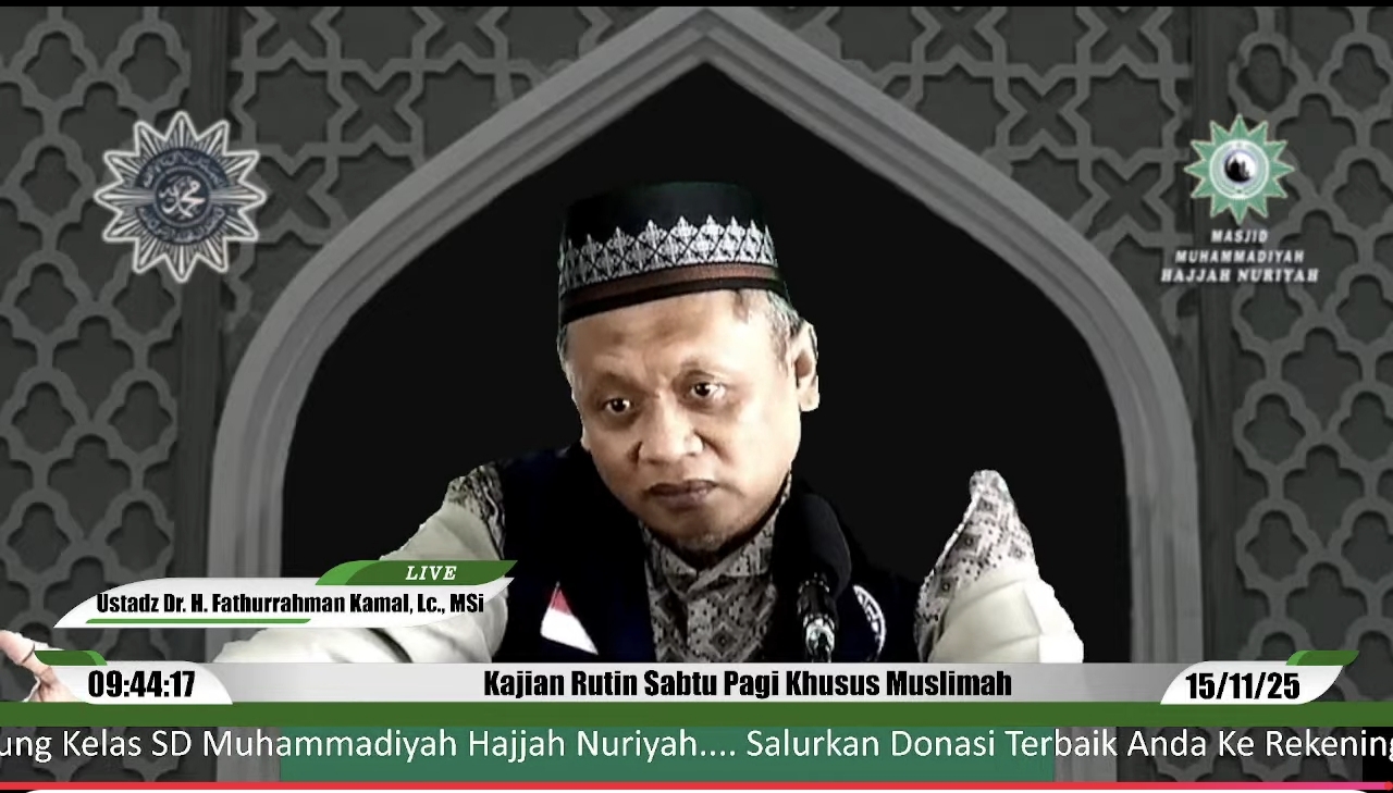 Kajian rutin ibu-ibu muslimah Mesjid Hj.Nuriyah Bjb oleh : Ust.DR.H.FATHURRAHMAN KAMAL.MSI